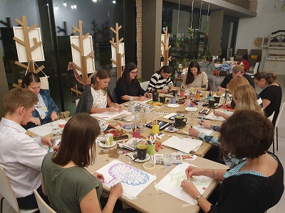 Double Doodle Play workshop class Lucie Papikova Geneva Zurich kinesiology